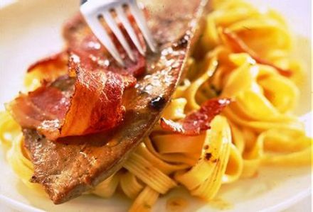 Thin Slices of Calf's Liver with Bacon and Fresh Pasta