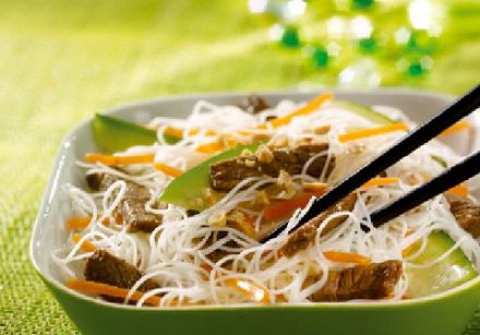 Stir-Fried Noodles with Beef