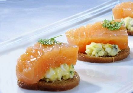 Norwegian Salmon Toasts with Cauliflower and Capers