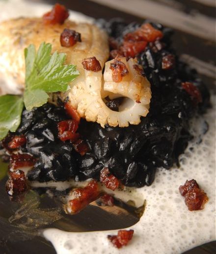 Squid "a la plancha", acquarello rice with squid ink and Parmigiano emulsion