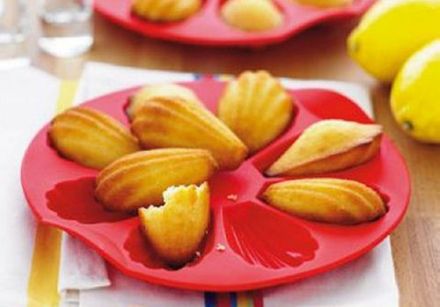 Madeleines made with olive oil