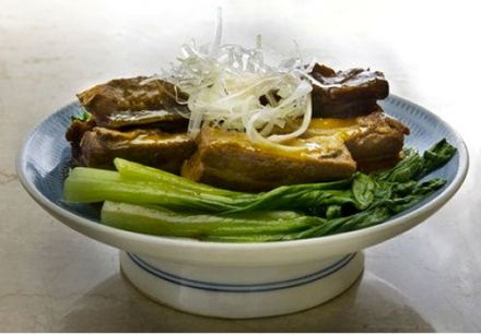 Flavors of Zhejiang or Zhe cuisine 